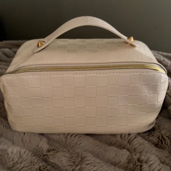 Travel Makeup Bag,Large Capacity Cosmetic Bag for Women,Portable - Picture 8 of 9